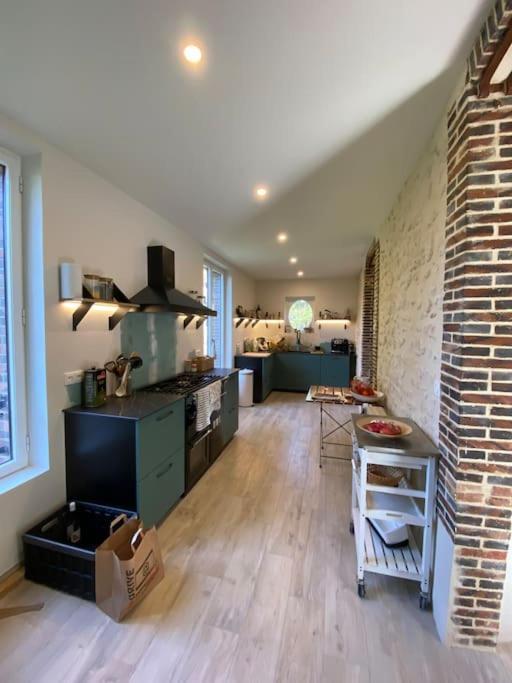 Maison Leocha Sablons-sur-Huisne Dış mekan fotoğraf